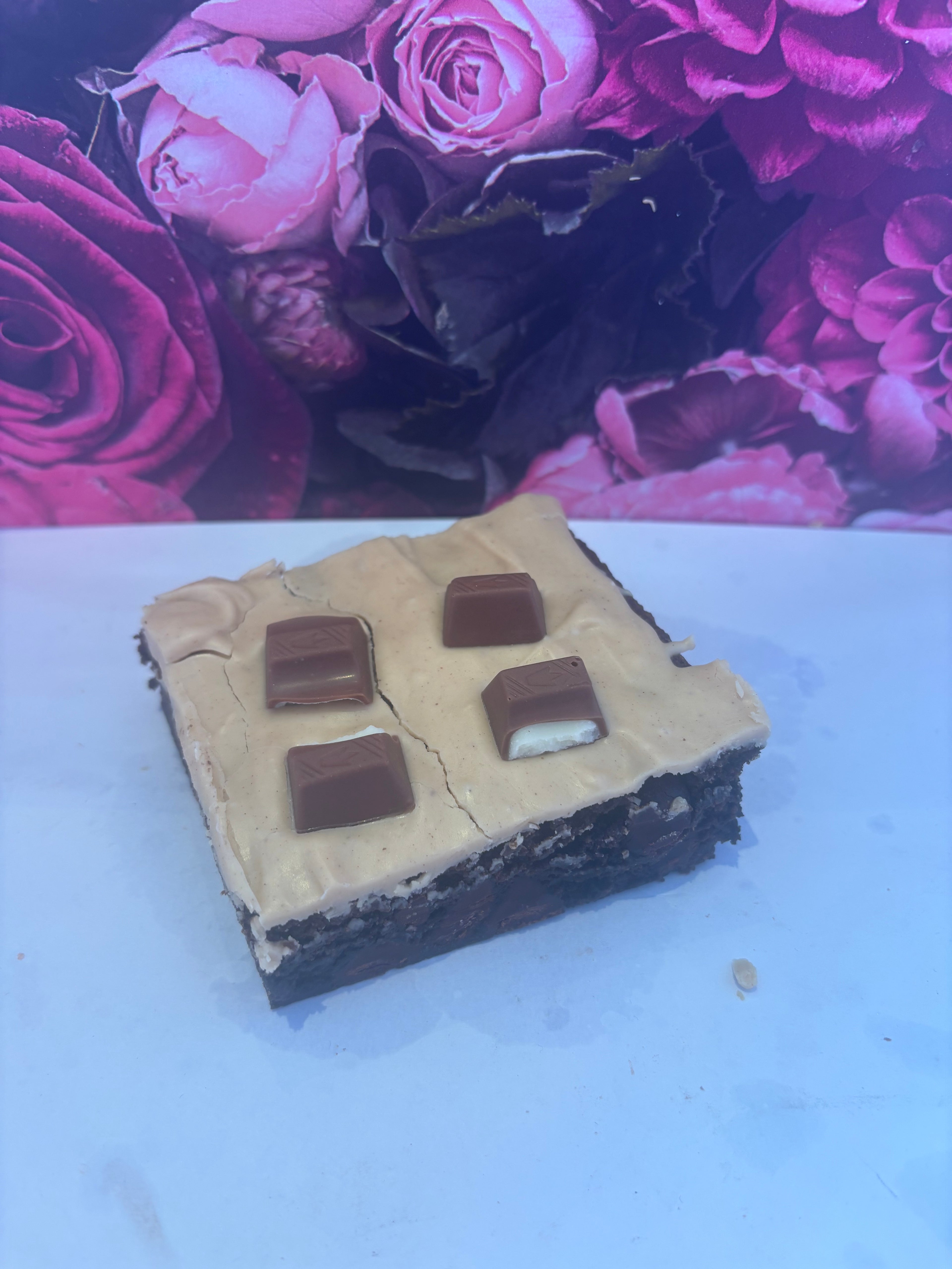 Brownie - Kinder Bar topped